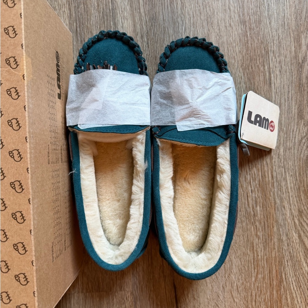 NWB LAM slip ons, teal size 8.